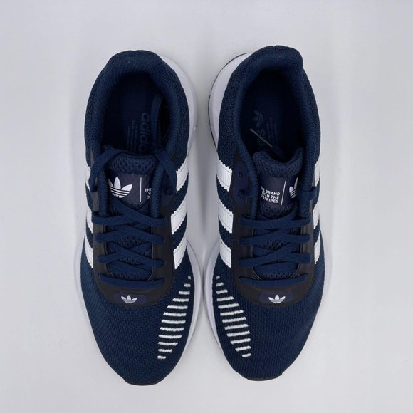 Adidas Swift Run RF Navy / White Shoes - Picture 5 of 8